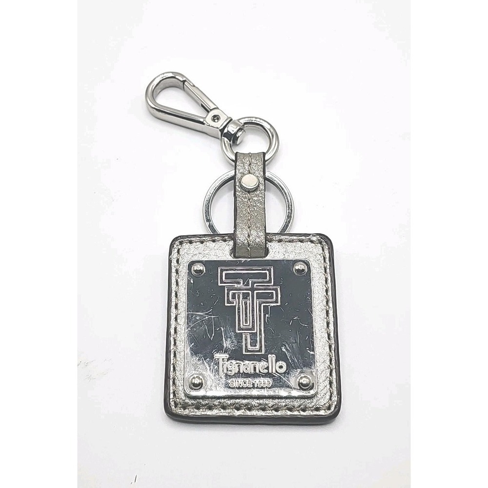 Tignanello‎ Triple T Silver Leather Silver Charm Metal Key Fob Keychain Hang Tag